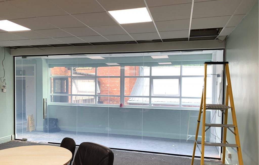 Clear Smart Glass Meeting Room